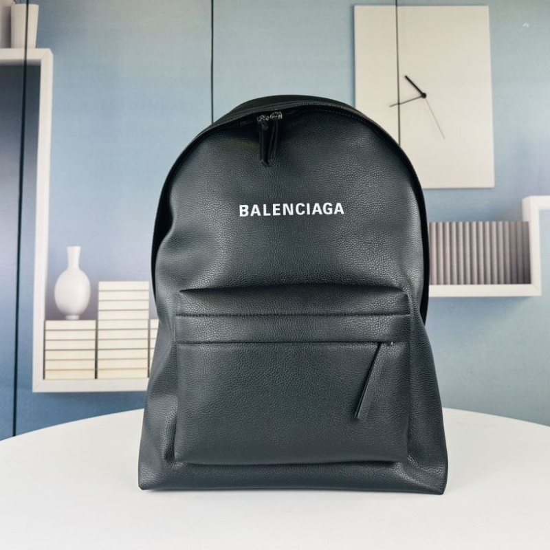 Ba*len*cia*ga backpacks